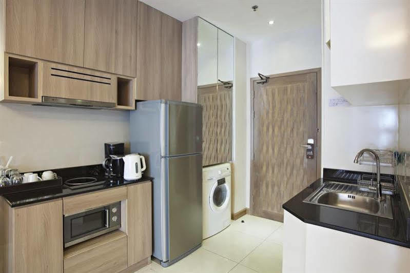 V Residence Serviced Apartment Μπανγκόκ Εξωτερικό φωτογραφία