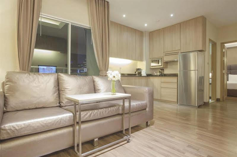 V Residence Serviced Apartment Μπανγκόκ Εξωτερικό φωτογραφία